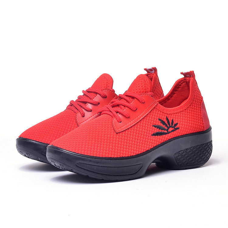 Casual Women's Sneakers/ Running Shoes