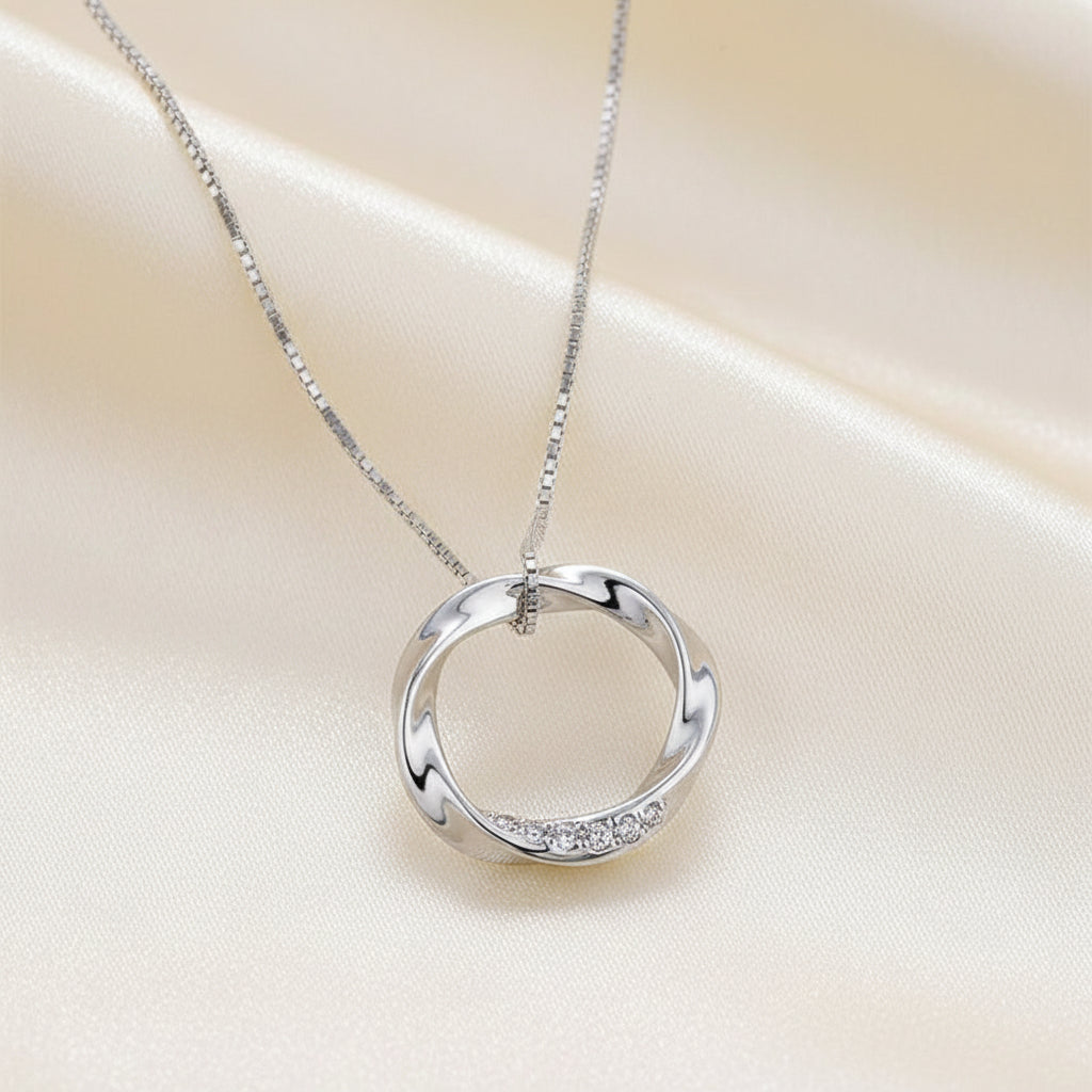 S925 Elegant Silver Pendant Necklace