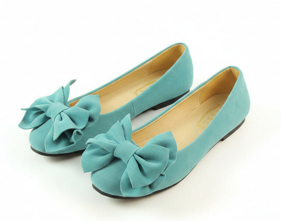 Women's Flat Loafers with Bow