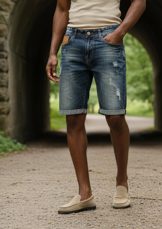 Men's Loose Ripped Denim Shorts