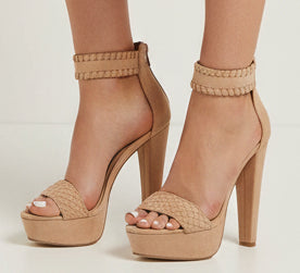 Fashionable Women's High Heels Sandals