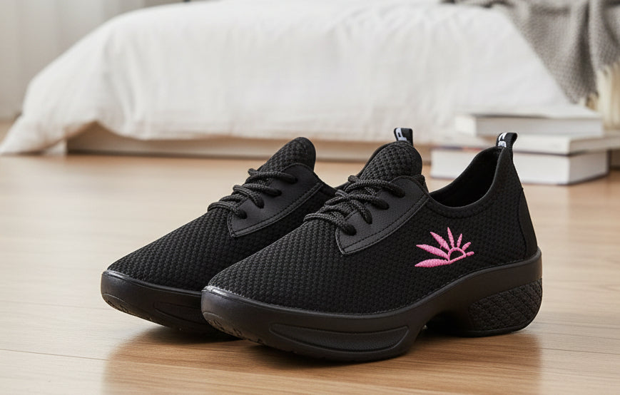 Casual Women's Sneakers/ Running Shoes